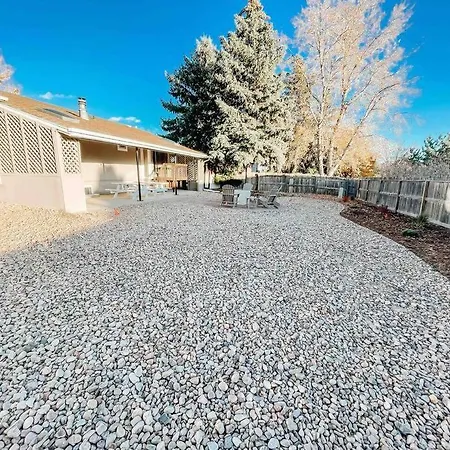 Pet Friendly/Ping Pong/Game Room!Family Gathering